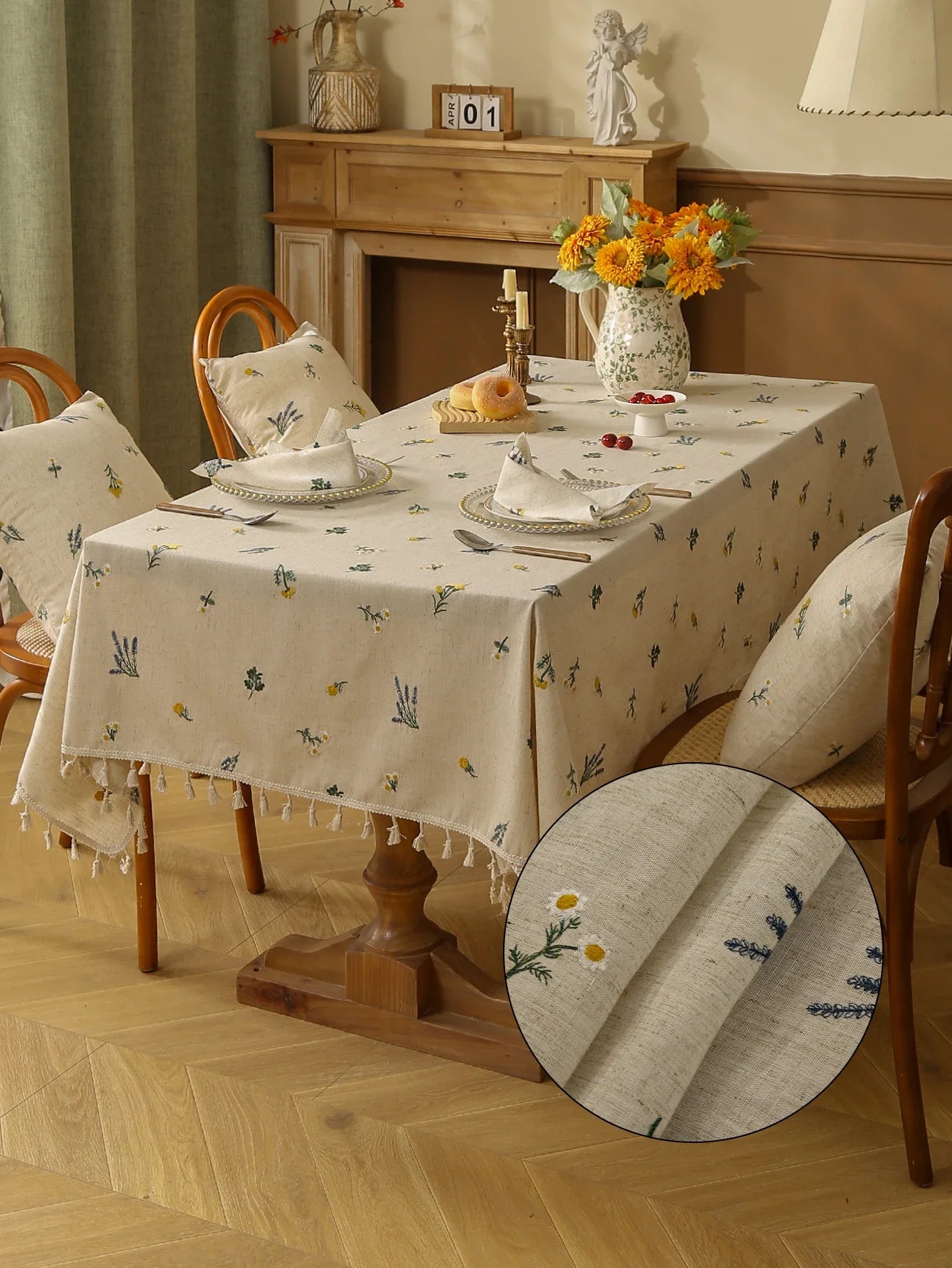 Elegant Linen Tablecloth with Wheat Embroidery - Perfect for Gatherings