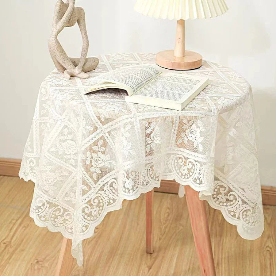 Antique Lace Tablecloth - Elegant Decor for Any Occasion