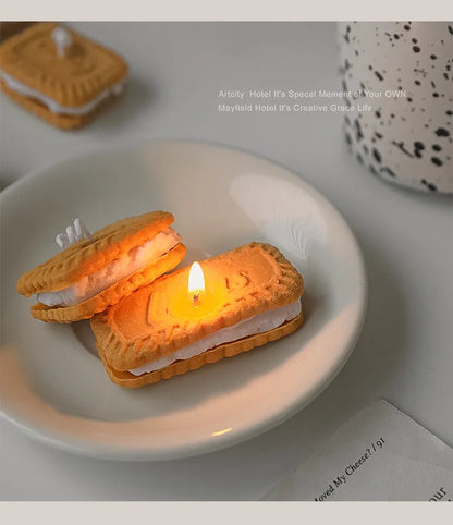 Handmade Biscuit Candle - Cozy Aromatherapy by [Brand Name]