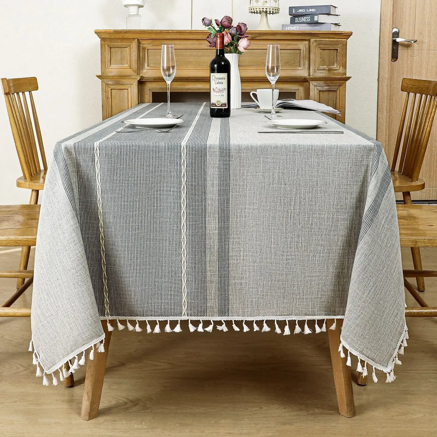 Elegant Linen Tablecloth - Waterproof & Stylish, Ideal for Events