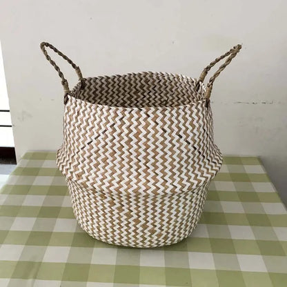 Eco-Friendly Seagrass Storage Basket - Stylish & Versatile!